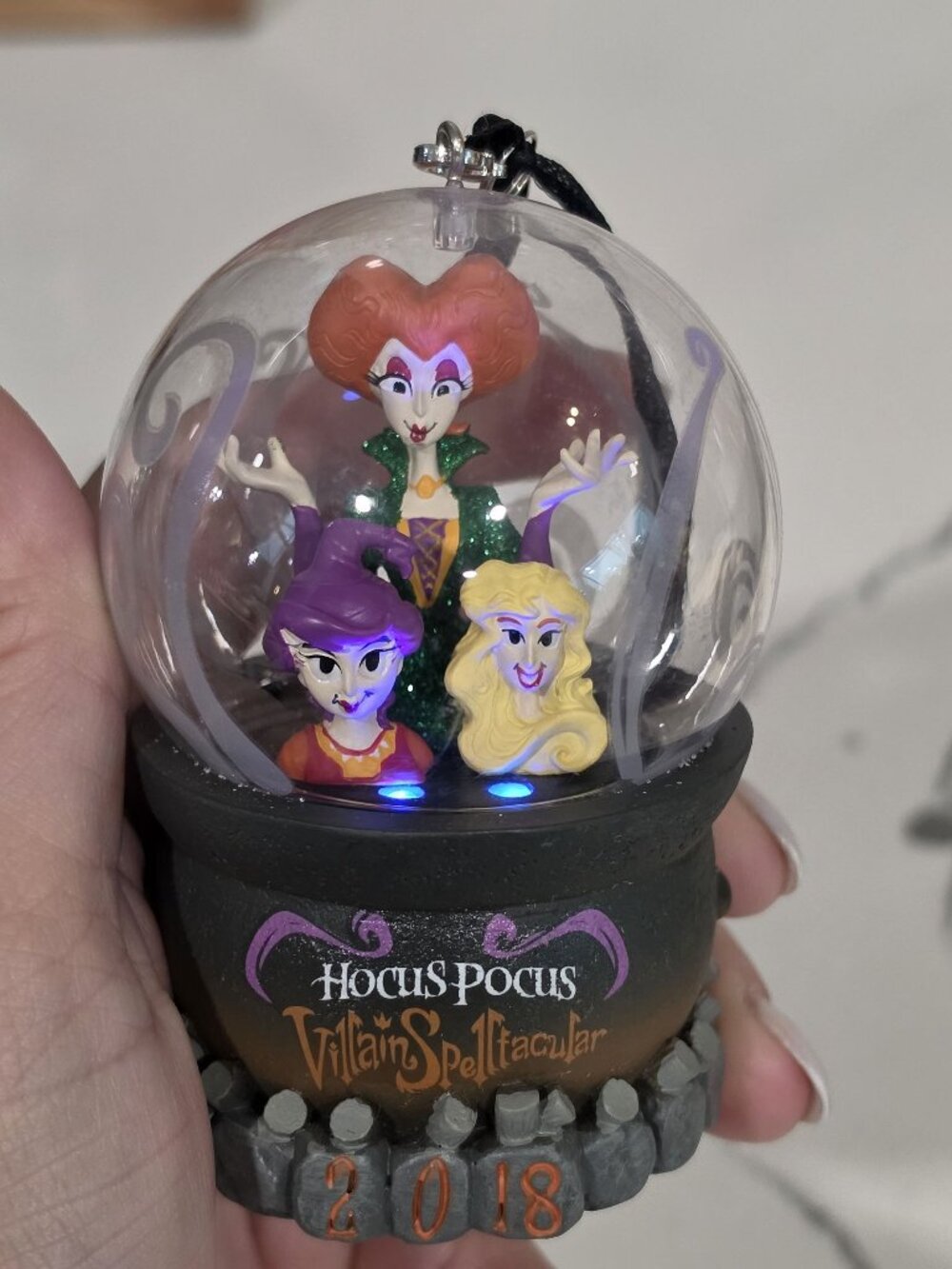 Hocus Pocus Villains Spell-Tacular 2018 25th Anniversary Magic Kingdom Ornament